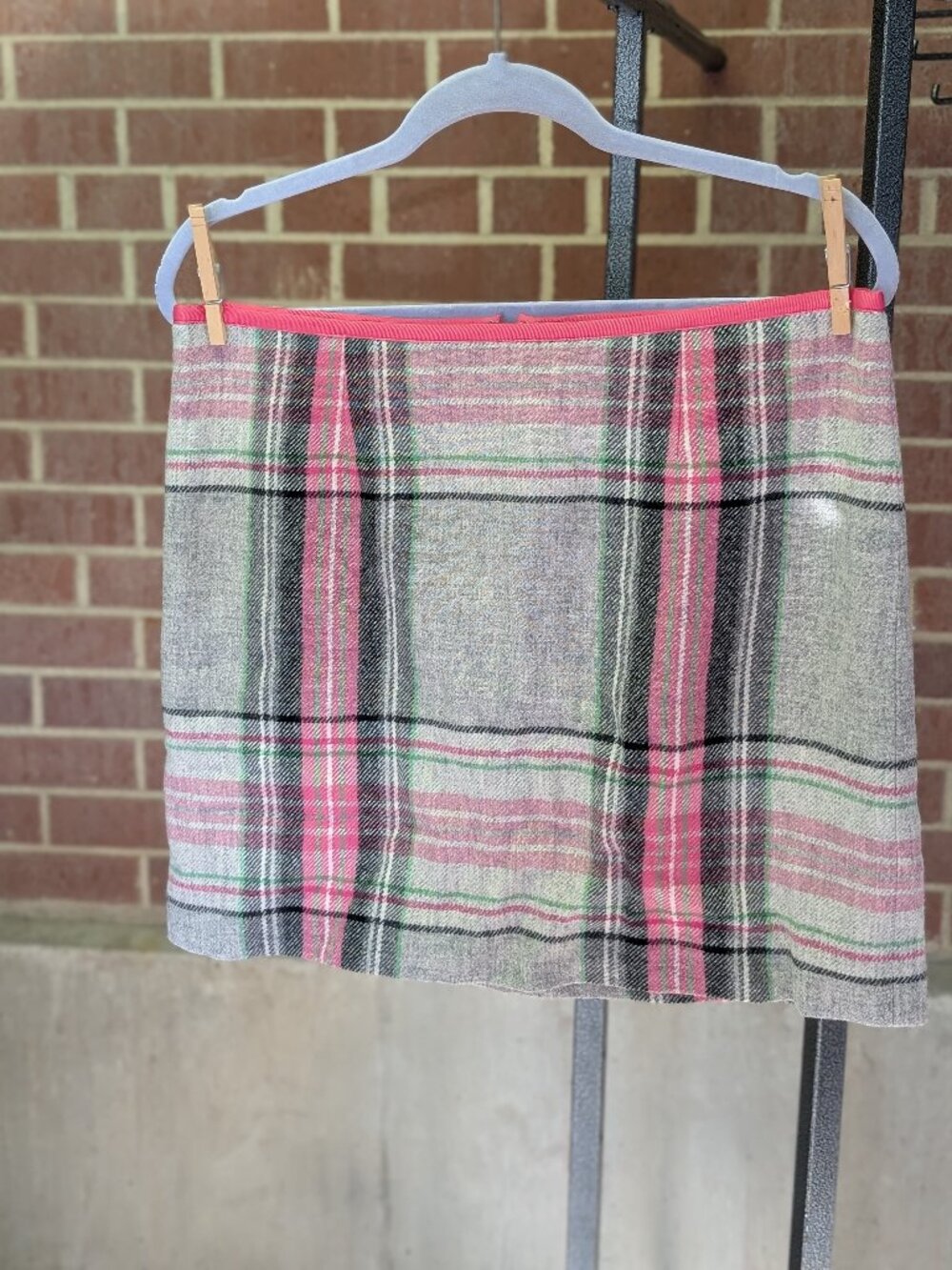Vineyard Vines Women's Plaid Wool Blend Mini Skirt Pink Gray Preppy Size 10